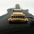 Diese Gibson Les Paul Custom in schwarz aus den frühen 90ern ist der Hammer. Der Zustand ist super für eine 20 Jahre alte Gitarre. Aber das hört man auch – […]