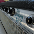 Fender Dual Showman Reverb aus dem Jahr 1972. (Siehe Fotos Serial A 4****). Der Amp ist noch schön in Handarbeit point-to-point verdrahtet. Das ist noch Qualität! Es handelt sch hierbei […]